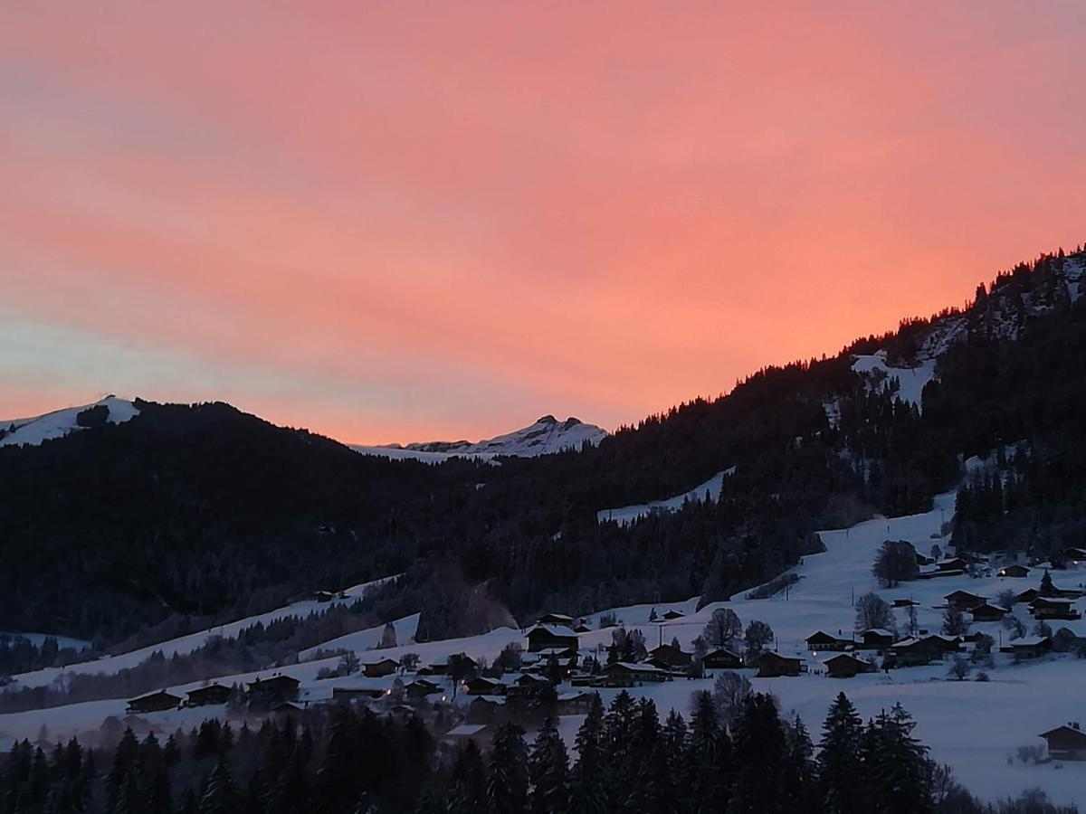 Le Toi Du Monde Bed & Breakfast Flumet Eksteriør bilde