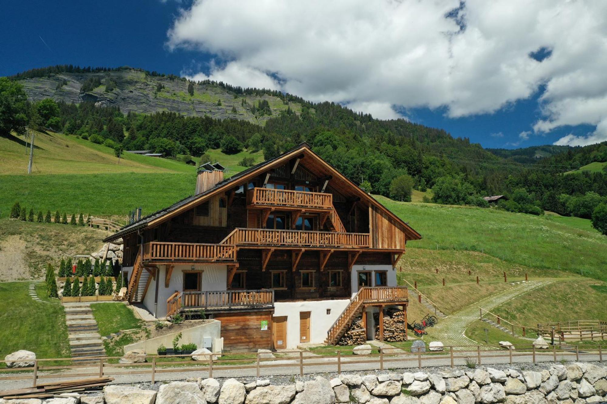 Le Toi Du Monde Bed & Breakfast Flumet Eksteriør bilde